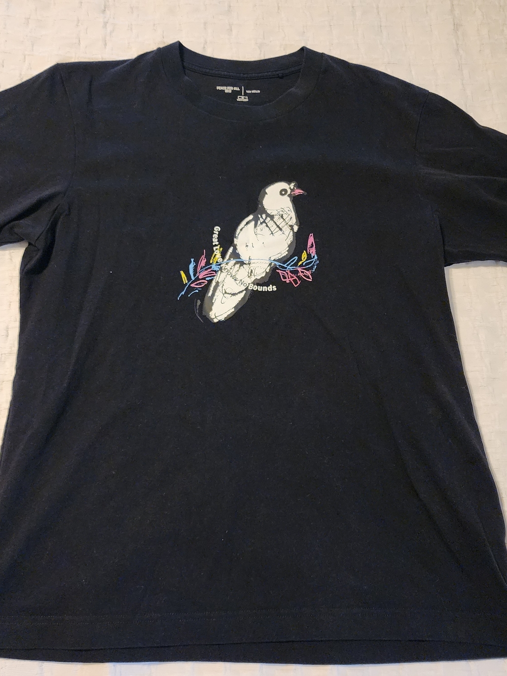 Men's black printed neck label